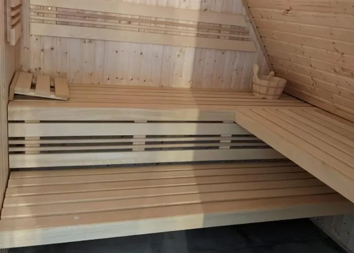 Balthasar - Mit Kamin Und Sauna Fuer 6 Personen Pepelow